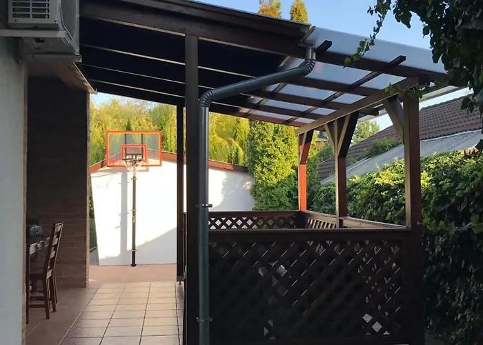 Kis Bogracs Vendeghaz *