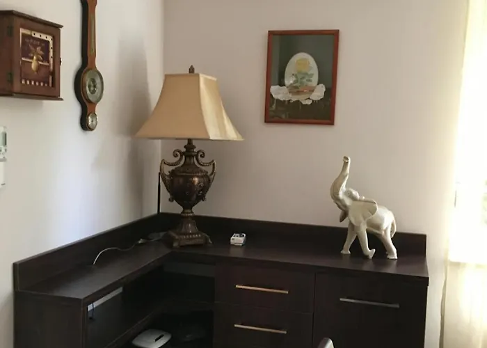 Feriehus Kis Bogracs Vendeghaz *